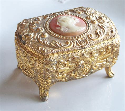 Antique and Vintage Jewelry Boxes 